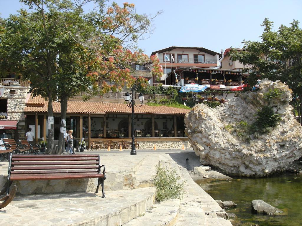 Emona Guest House Nesebar Ngoại thất bức ảnh