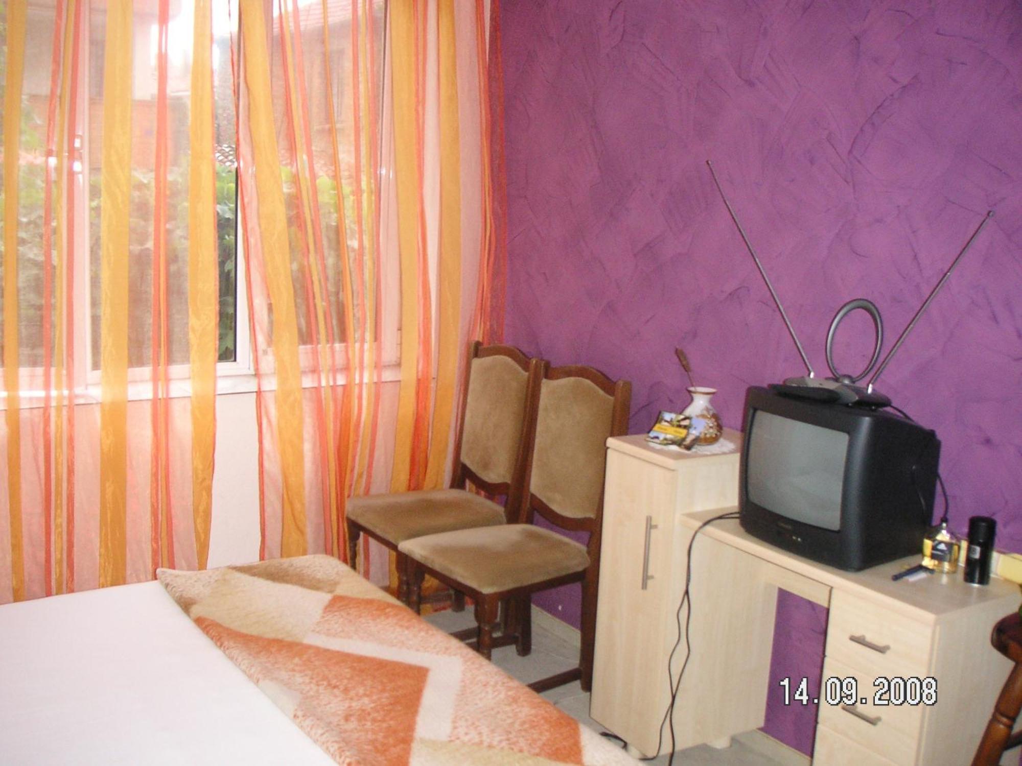Emona Guest House Nesebar Phòng bức ảnh