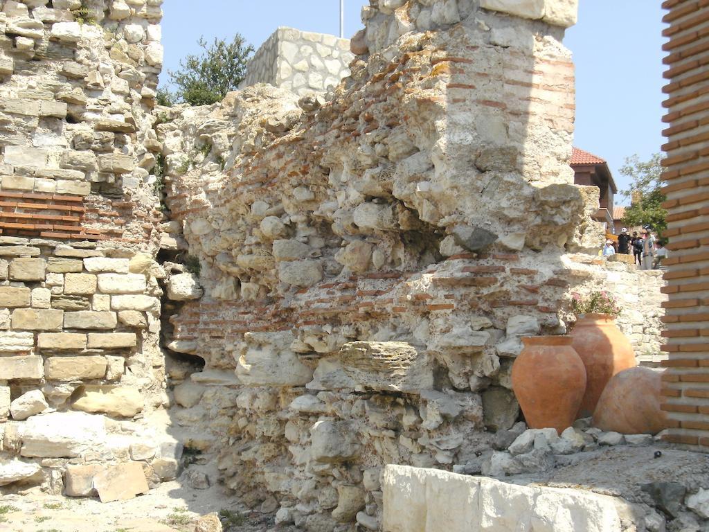 Emona Guest House Nesebar Ngoại thất bức ảnh