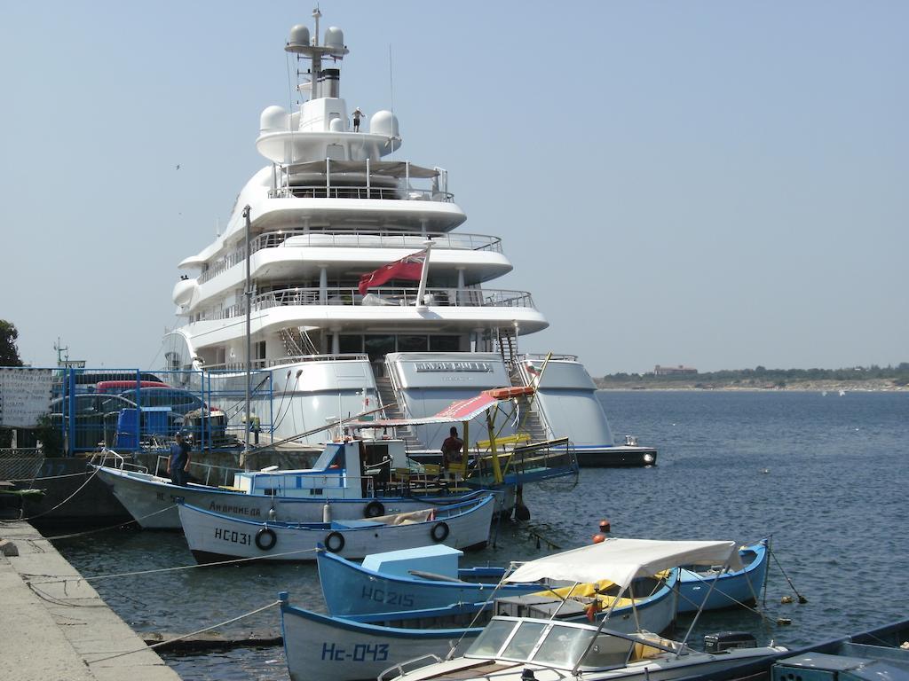 Emona Guest House Nesebar Ngoại thất bức ảnh