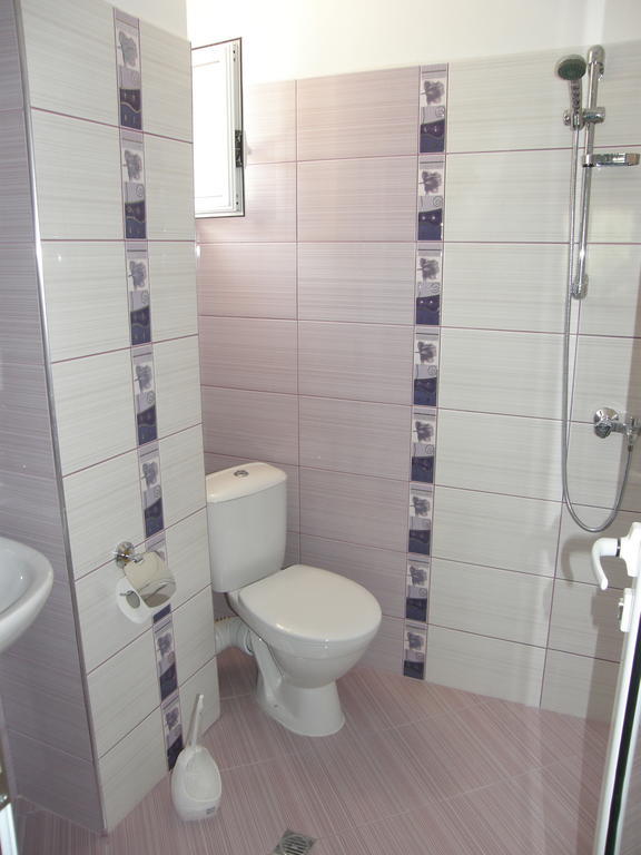Emona Guest House Nesebar Phòng bức ảnh