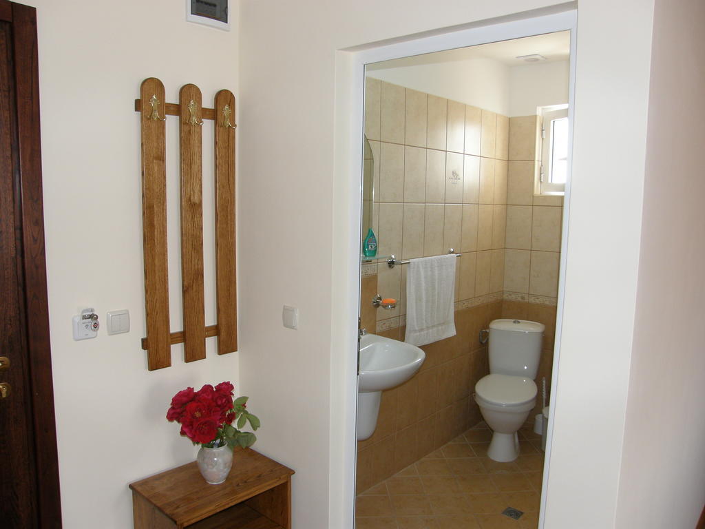 Emona Guest House Nesebar Phòng bức ảnh