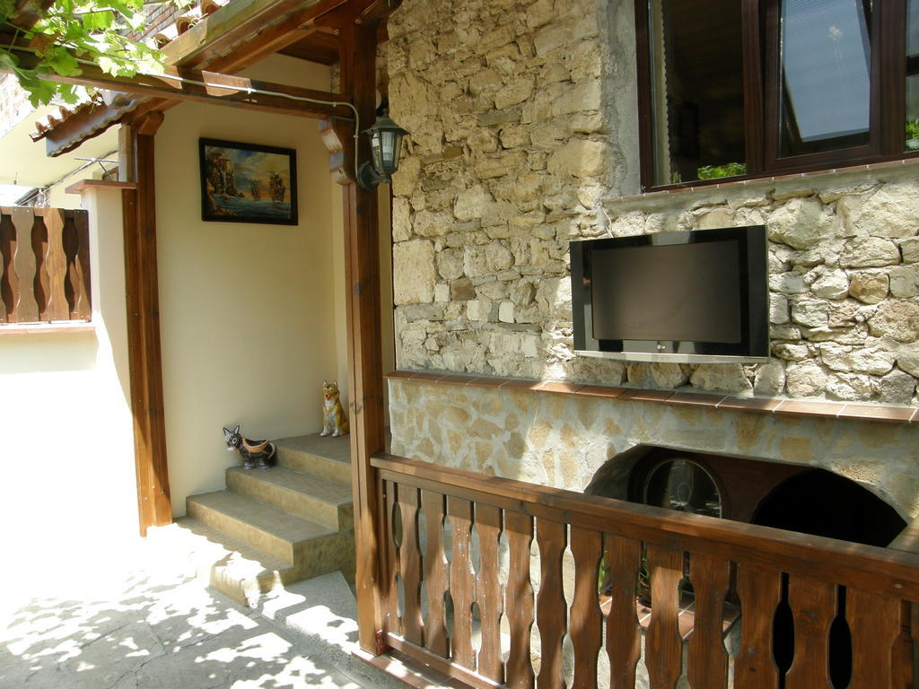 Emona Guest House Nesebar Ngoại thất bức ảnh